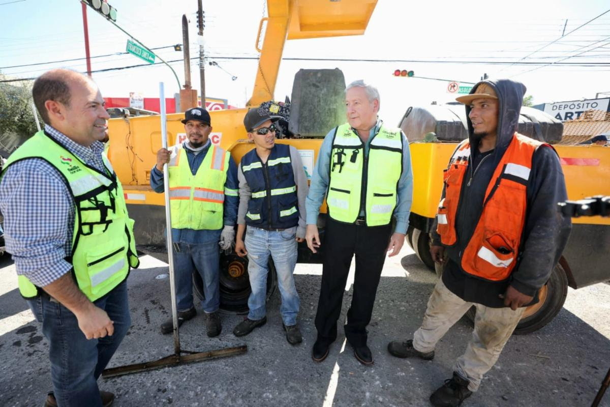 Pavimenta Chema Fraustro vialidades de Saltillo