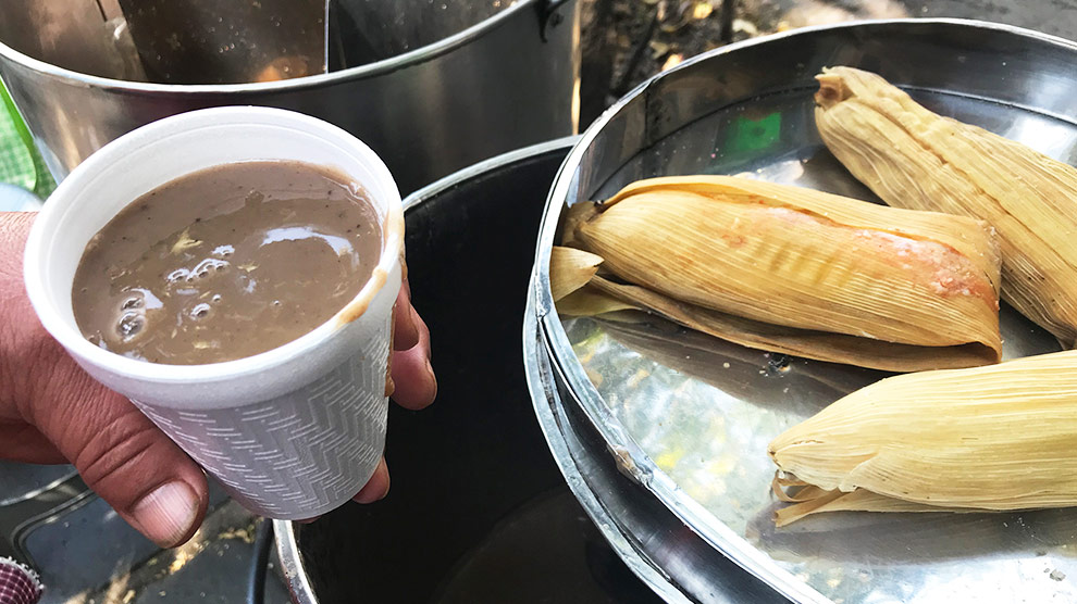 Compartan los tamales con población más pobre, pide Iglesia