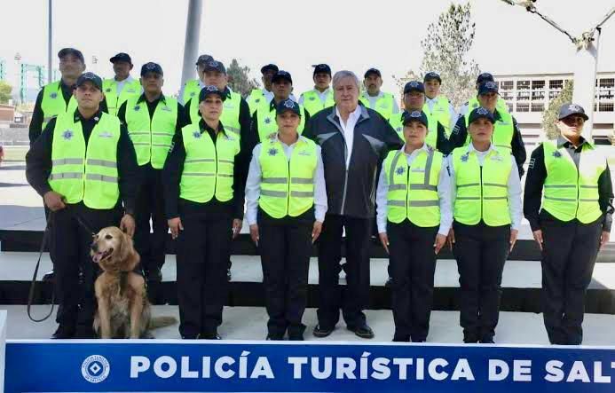 Brinda nueva Policía Turística atención a visitantes en Saltillo