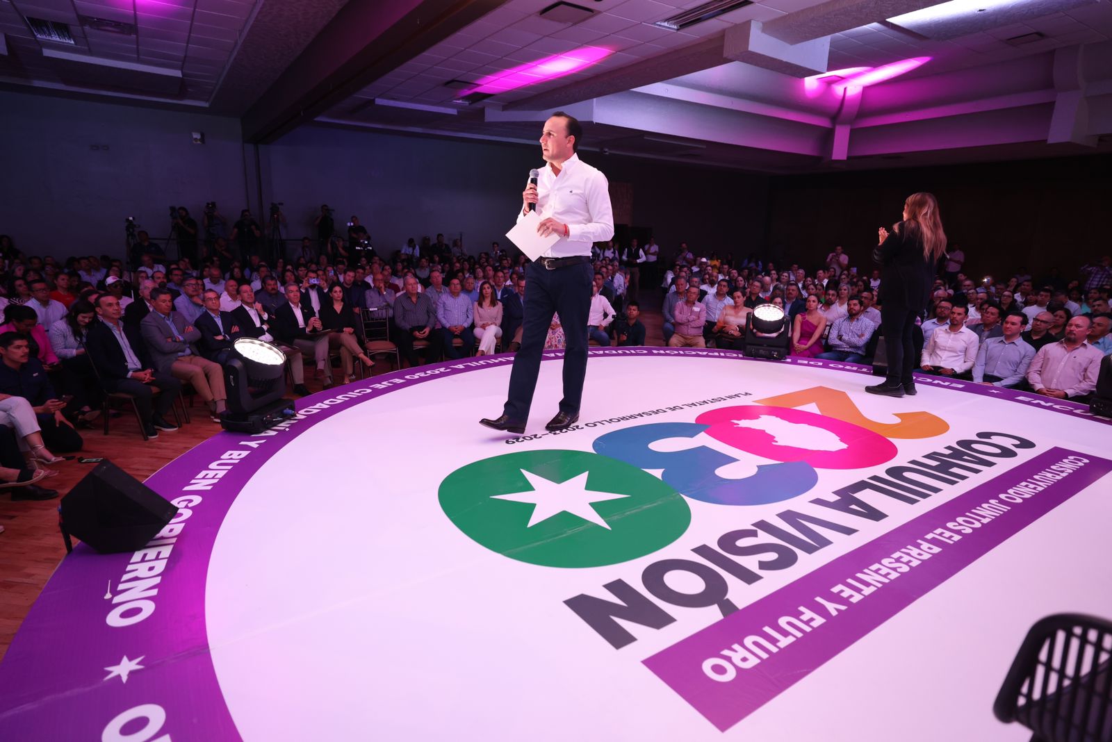 En equipo con la ciudadanía construimos un gran Plan Estatal de Desarrollo: Manolo.