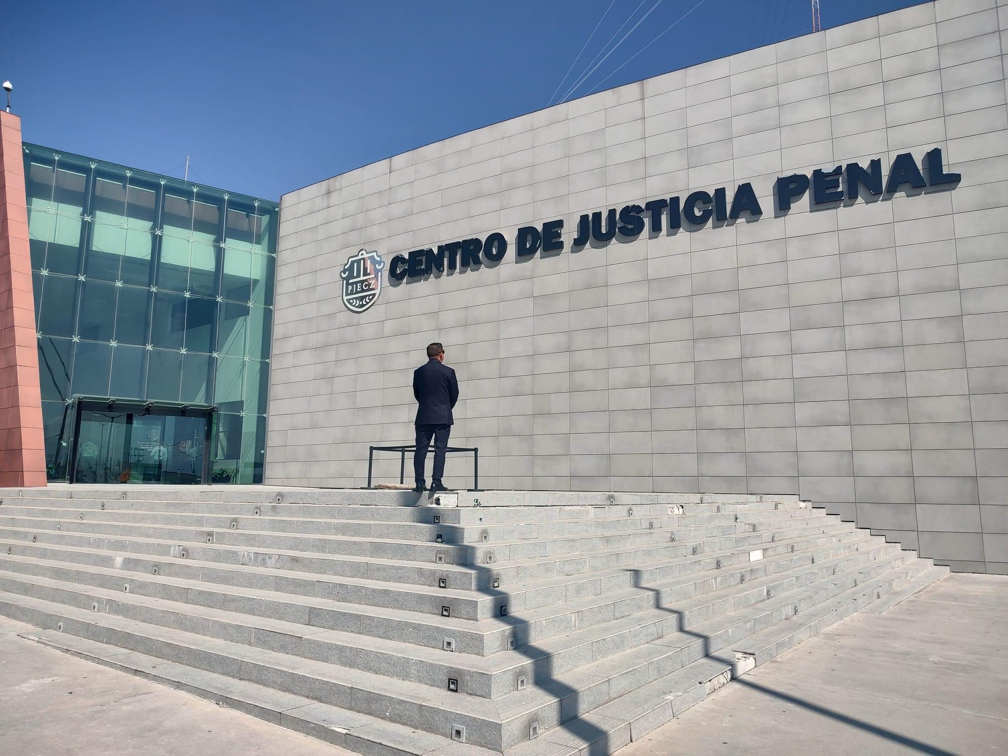 Exige Amairani cárcel para agresor de su hija