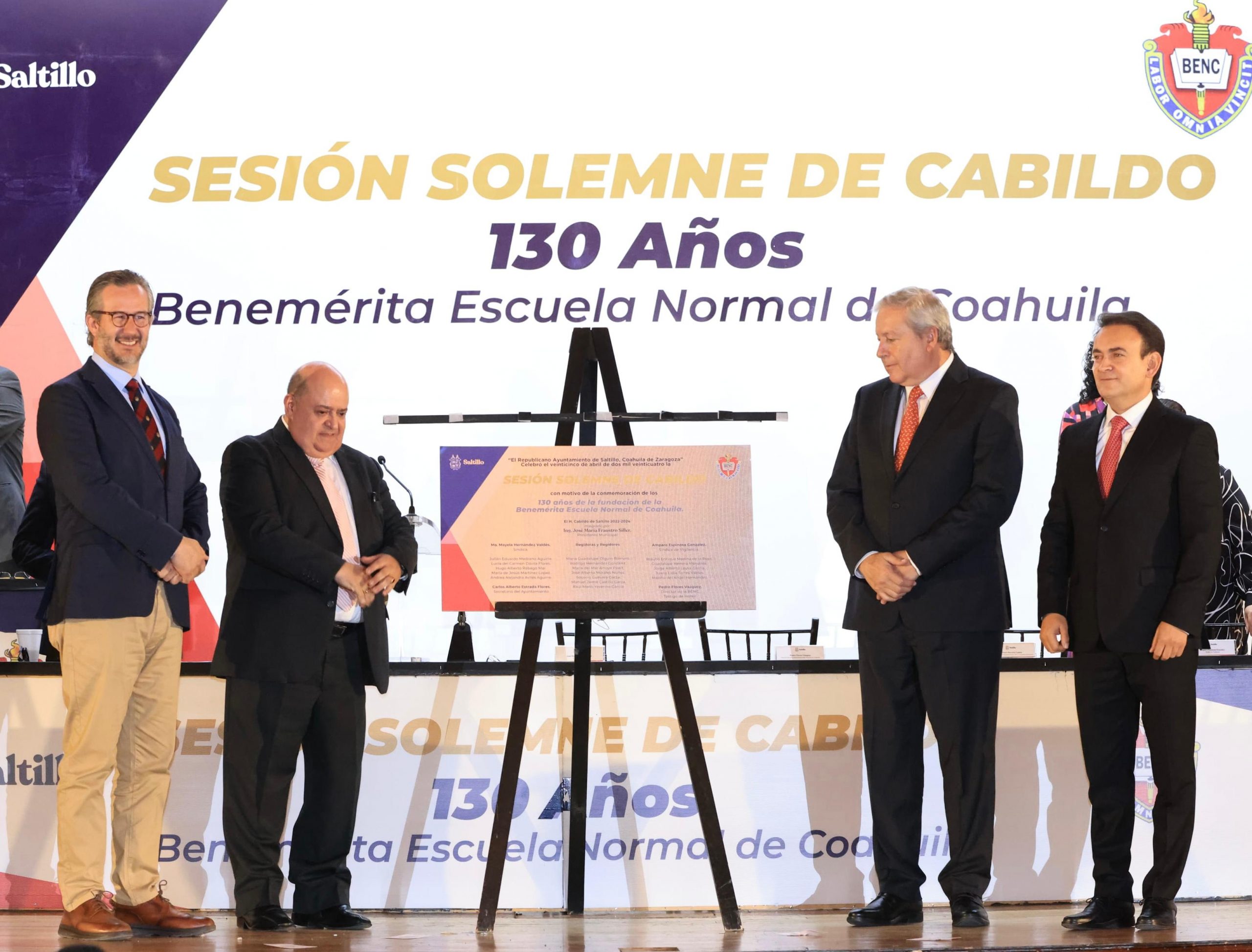 Celebran alcalde y Cabildo 130 años de la Normal