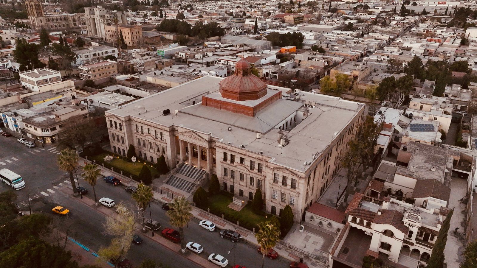 Celebrará Saltillo 130 años de la Normal