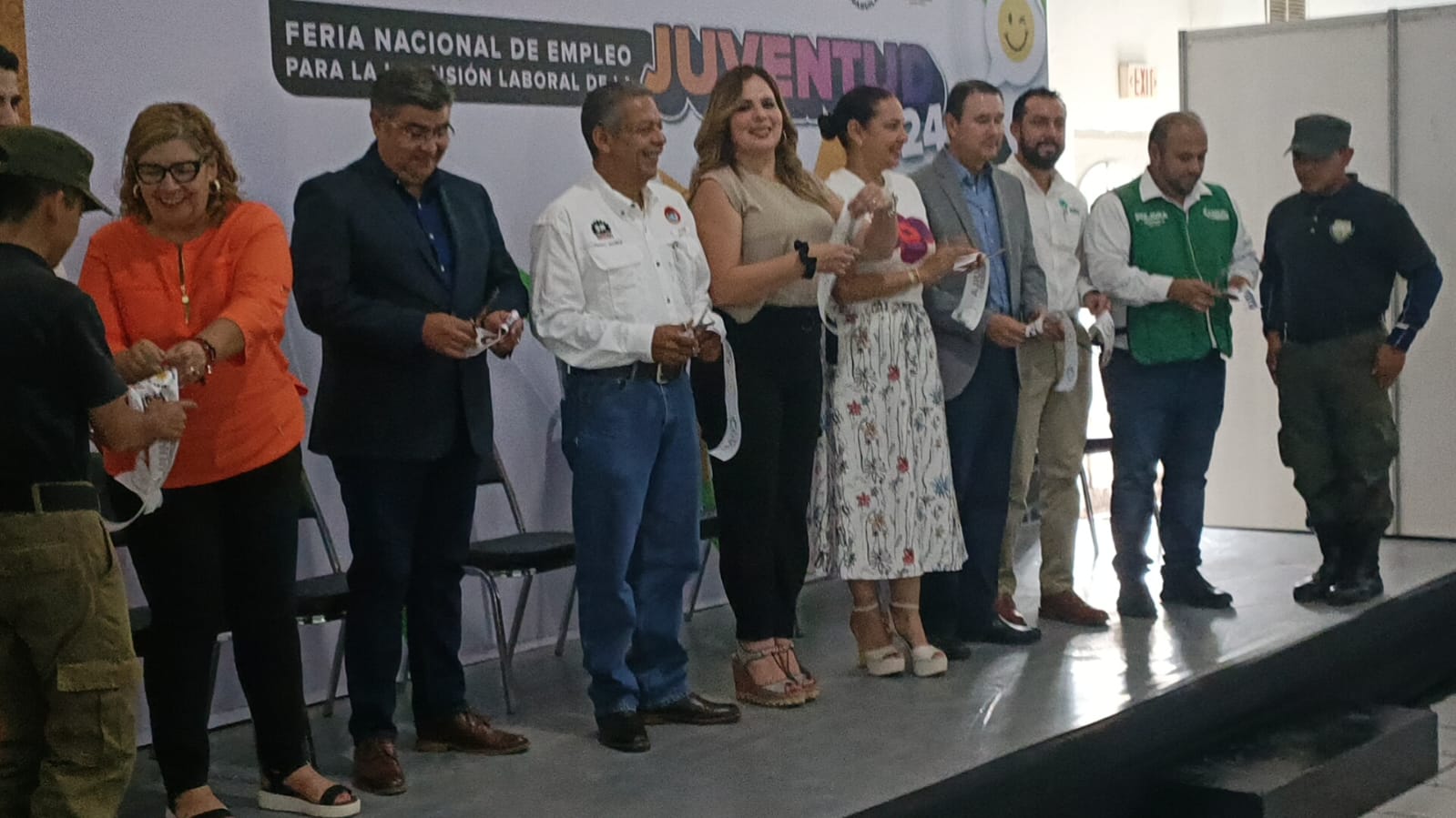 Más de mil vacantes se ofertan en PN