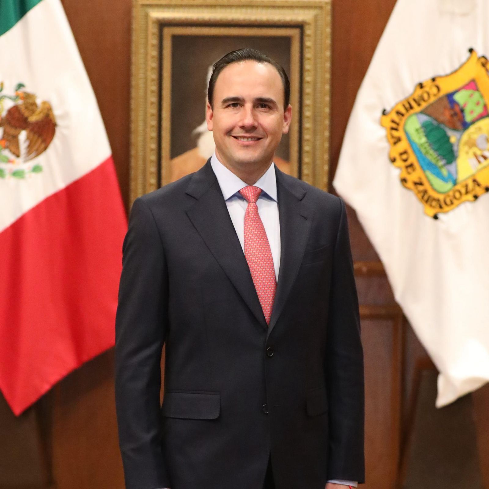 Abre Manolo Palacio de Gobierno para celebrar el Grito de Independencia