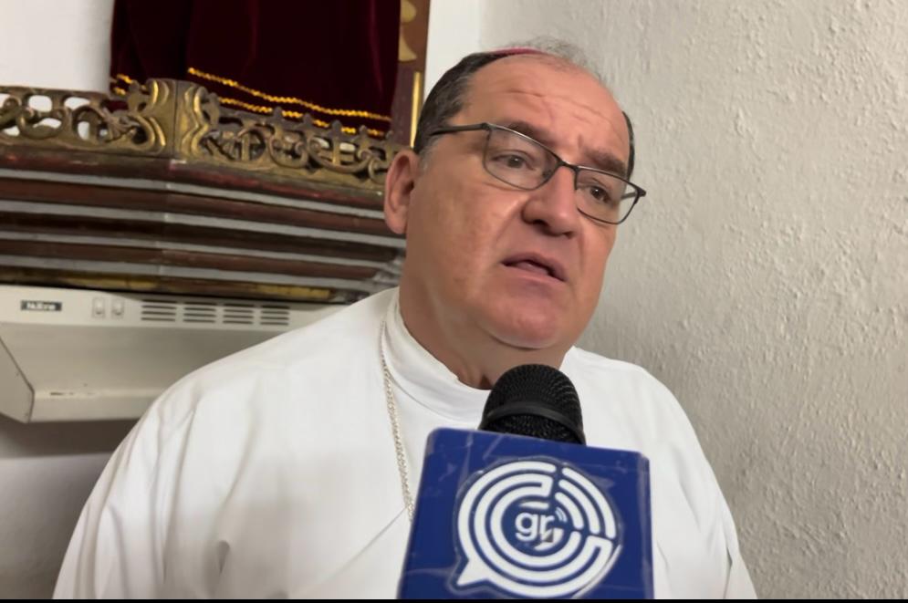 Acusan machismo en Iglesia; hay equidad: Obispo