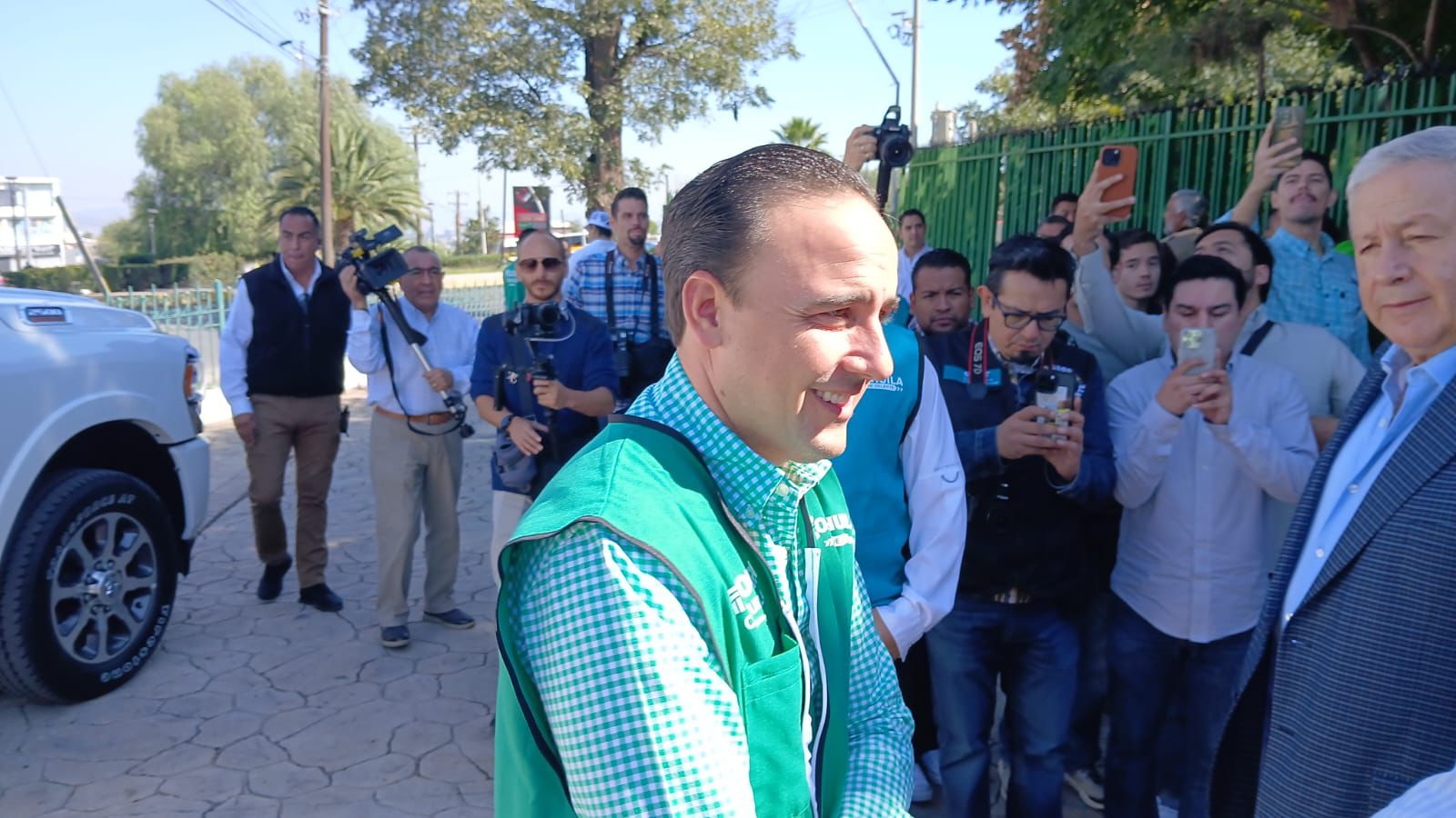 Va Manolo a mesas de seguridad nacional