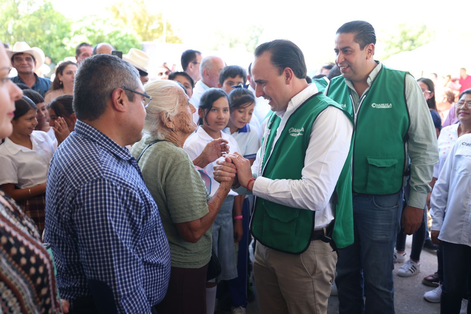 Listos 133 centros de salud para atender a los coahuilenses: Manolo