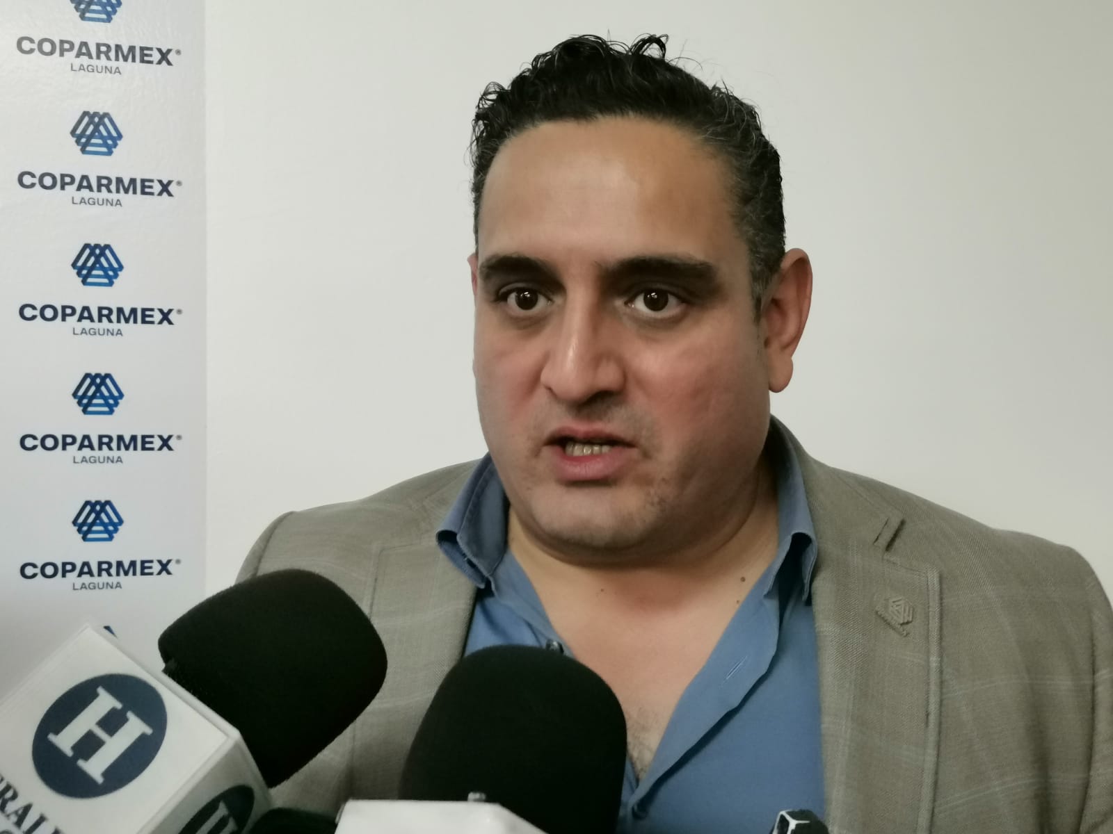 Resalta Coparmex importancia del control vehicular