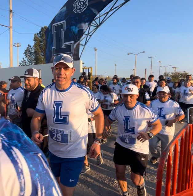 Reúne la 10K Lobos a cientos de universitarios
