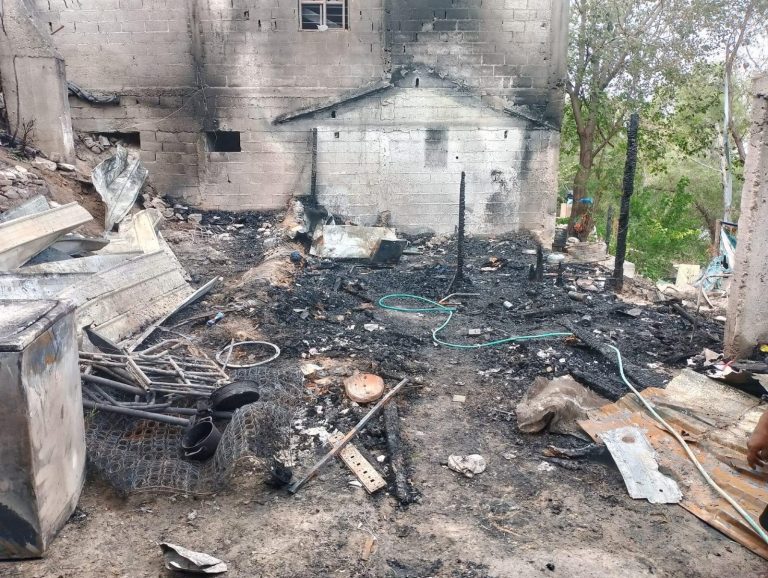 Un incendio diario por instalaciones navideñas en Acuña