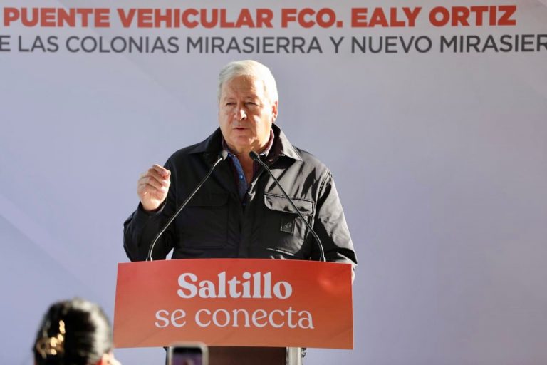 Transforma Chema Fraustro movilidad con puente vehicular y peatonal