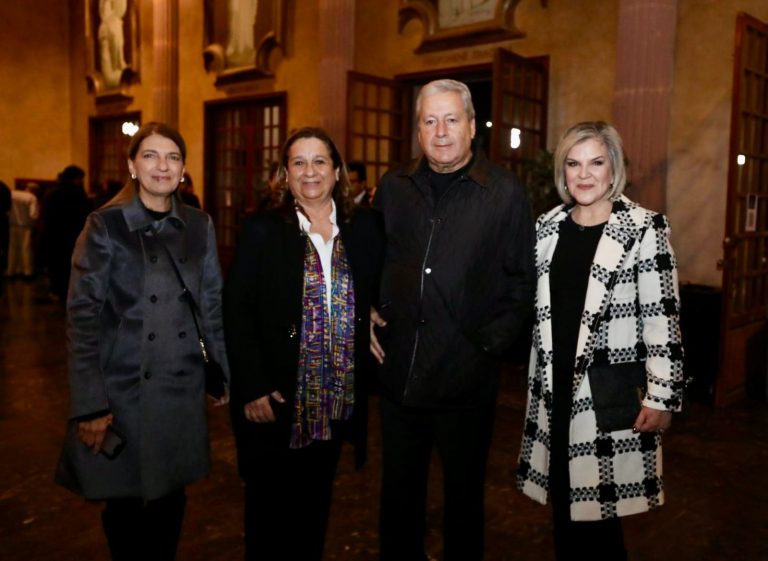 Apoyan programa de implantes cocleares con gran concierto de ópera