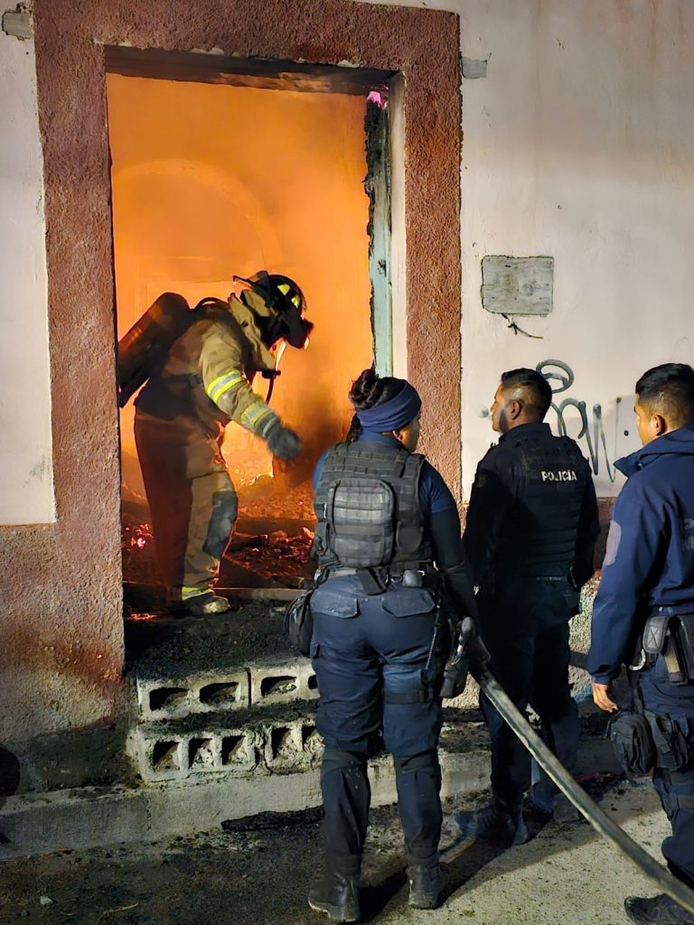 Muere calcinado menor en Parras