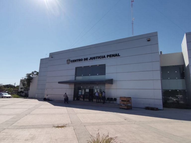 Vinculan a 9 por doble homicidio