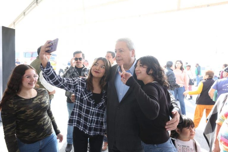 Chema, “puesto” para integrarse al Gabinete