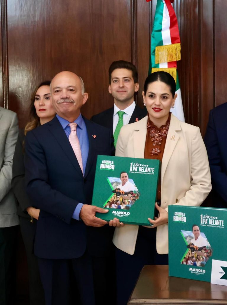 Entrega secretario de Gobierno glosa del Primer Informe al Congreso del estado