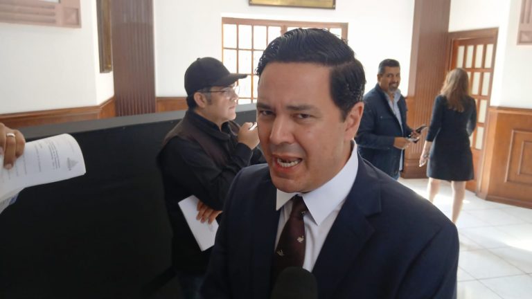 Retroceso, eliminación de órganos autónomos