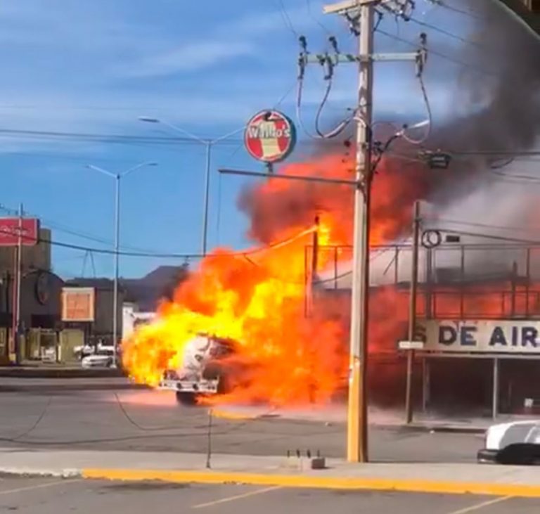Se incendia pipa de gas en plena zona urbana