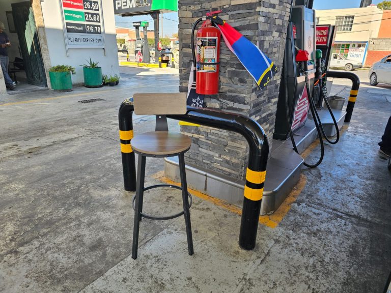 Gasolinera de Parras, pionera en implementar la “Ley Silla”