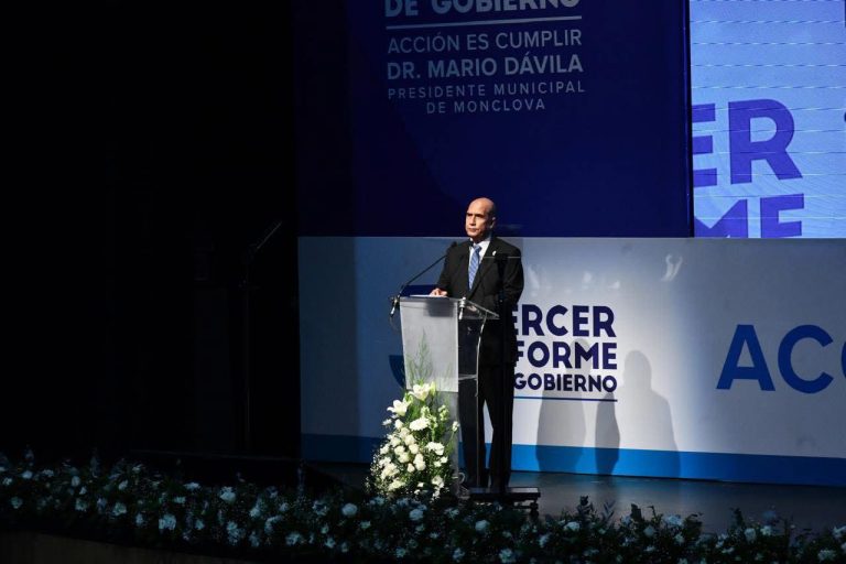 Presenta Mario Dávila su tercer informe