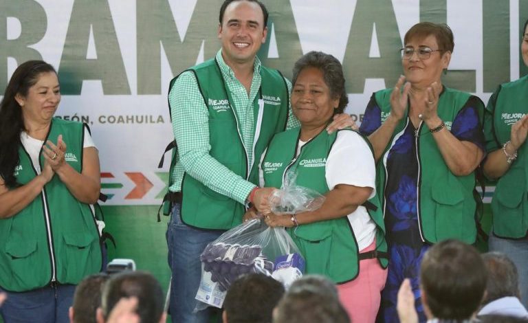 Con el programa de leche y huevo beneficiamos a miles de familias en Coahuila: Manolo