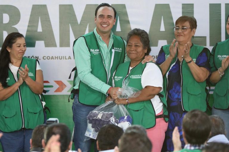 Con el programa de leche y huevo beneficiamos a miles de familias en Coahuila: Manolo