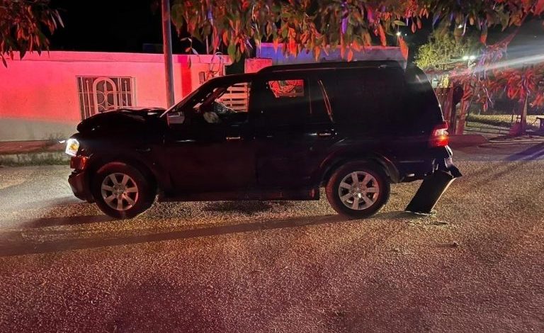 Ebrio arrolla a 2 policías en operativo antialcohol