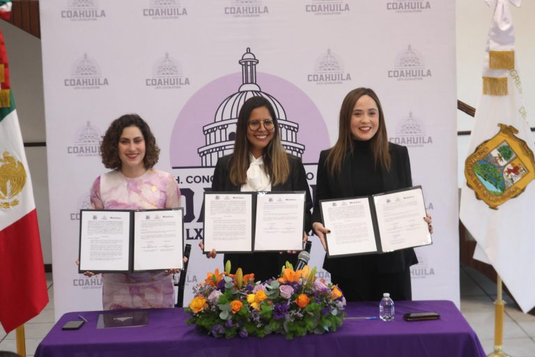 Matatena y Congreso firman alianza para combatir el embarazo adolescente