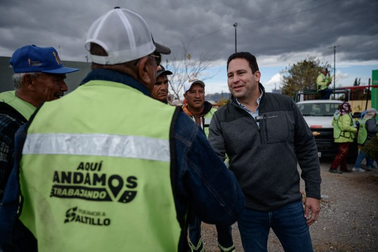 Vamos con todo a rehabilitar las plazas públicas: Javier Díaz