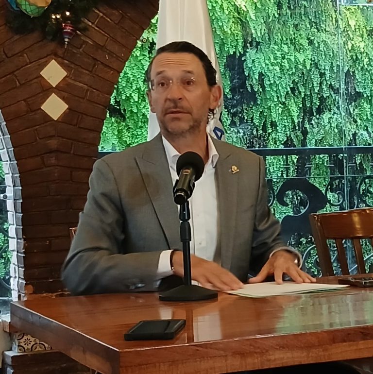 Ajuste a horarios escolares y laborales para mejorar movilidad