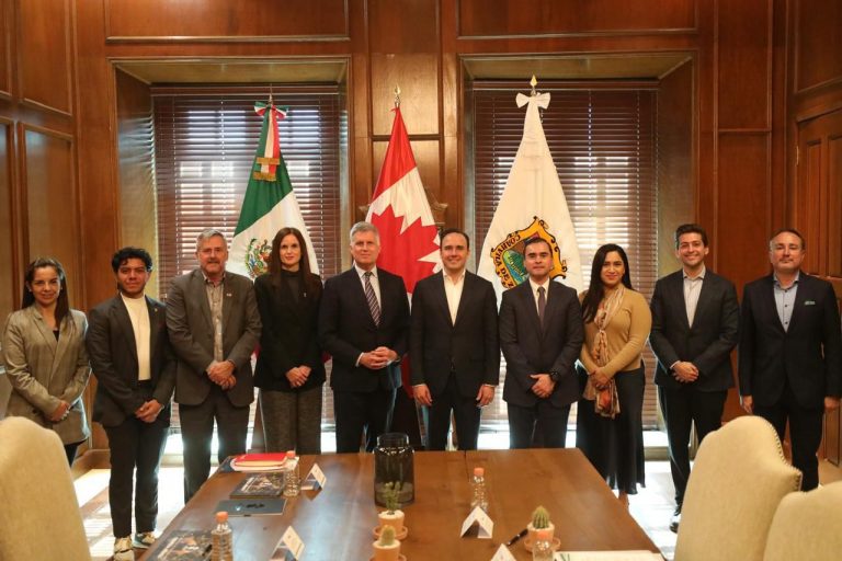 Se llevan con éxito reuniones del gobernador con embajadores de Suecia, Alemania y Canadá