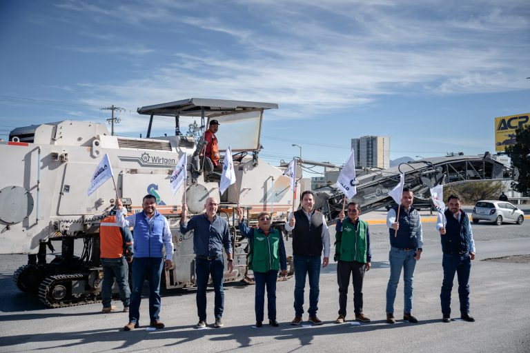 Inicia Javier Díaz recarpeteo del bulevar Nazario S. Ortiz Garza