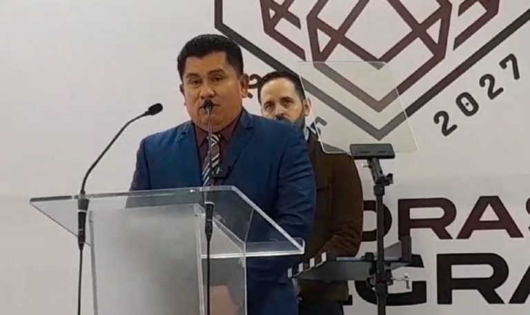 “Si en un año no puedo, me voy”, dice Menera