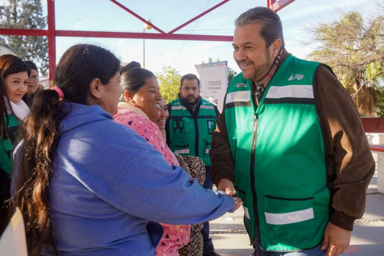 Rehabilita Ramos Arizpe campos de juego de Unidad Eulalio Gutiérrez 