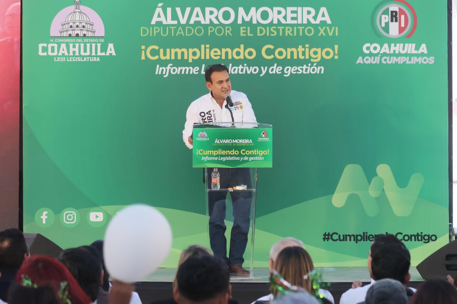 Rinde Álvaro Moreira informe legislativo