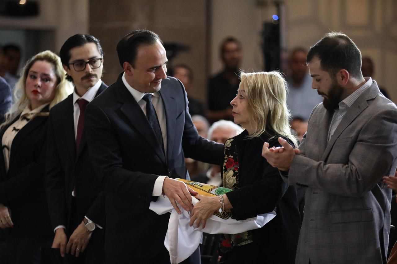 Rinde Coahuila homenaje póstumo a Claudio Bres Garza