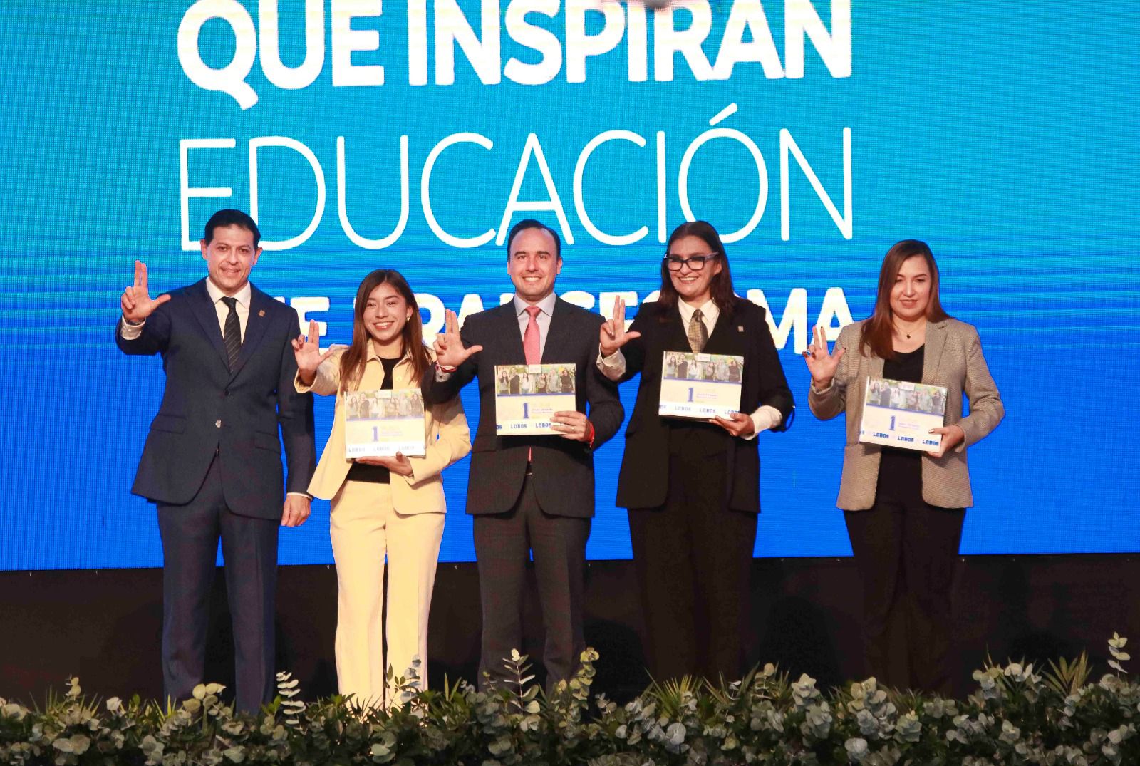 “UA de C, comunidad que inspira y transforma”