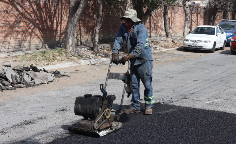 Van 4 mil baches reparados en Saltillo