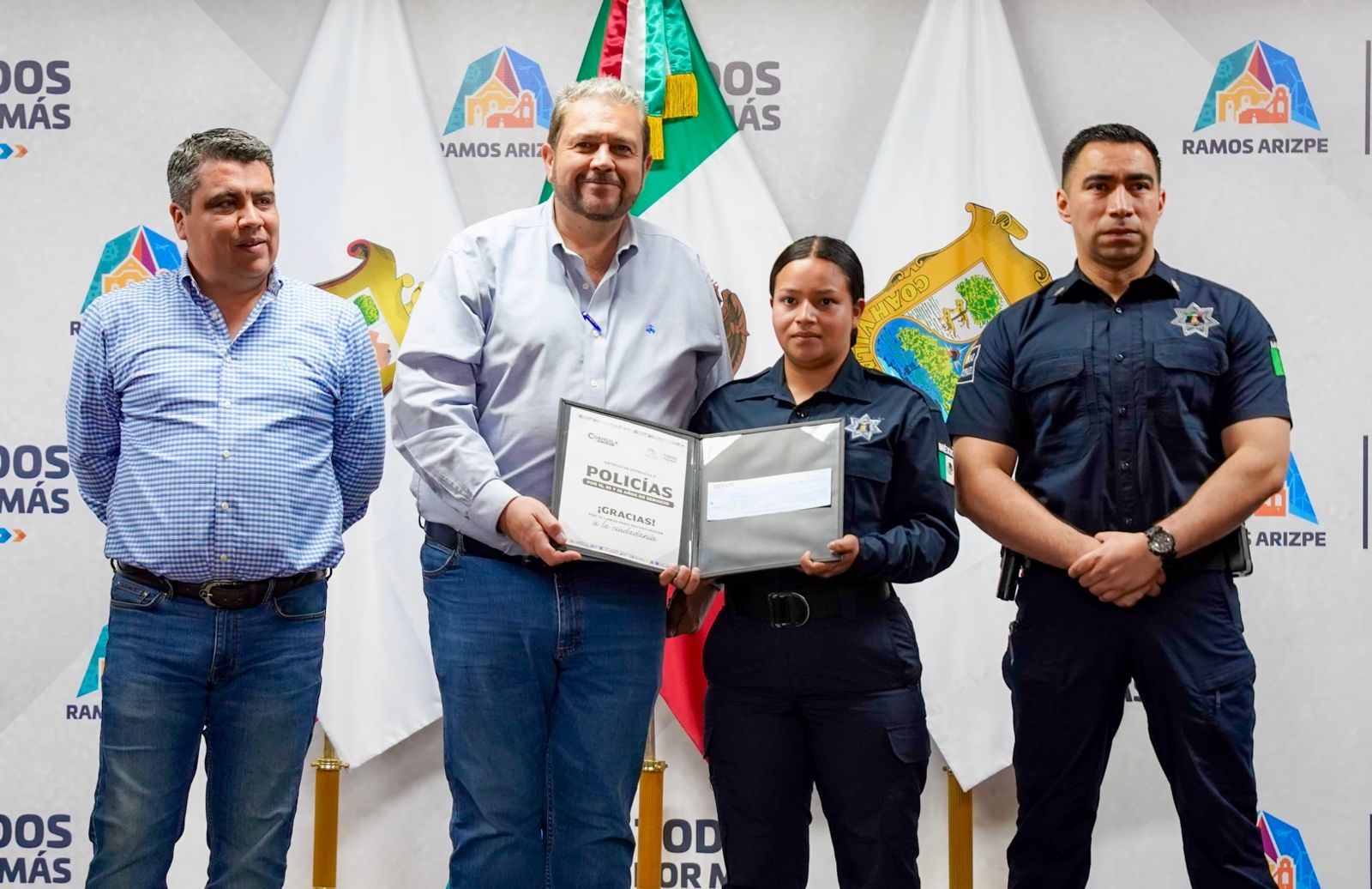 Reconoce Tomás Gutiérrez valentía y entrega de la oficial de Policía de Ramos Arizpe 