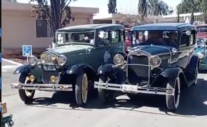 Primera rodada de autos clásicos