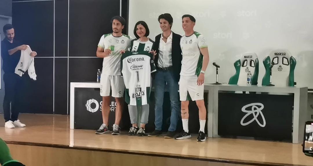 Lanzan Stori y Club Santos nueva tarjeta de crédito