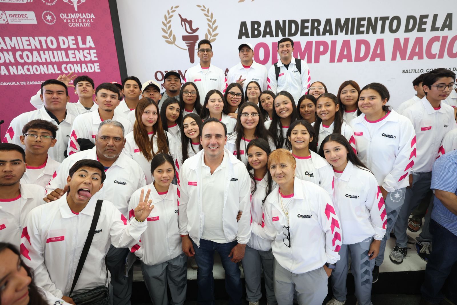 Anuncia Manolo proyecto para fortalecer la infraestructura deportiva