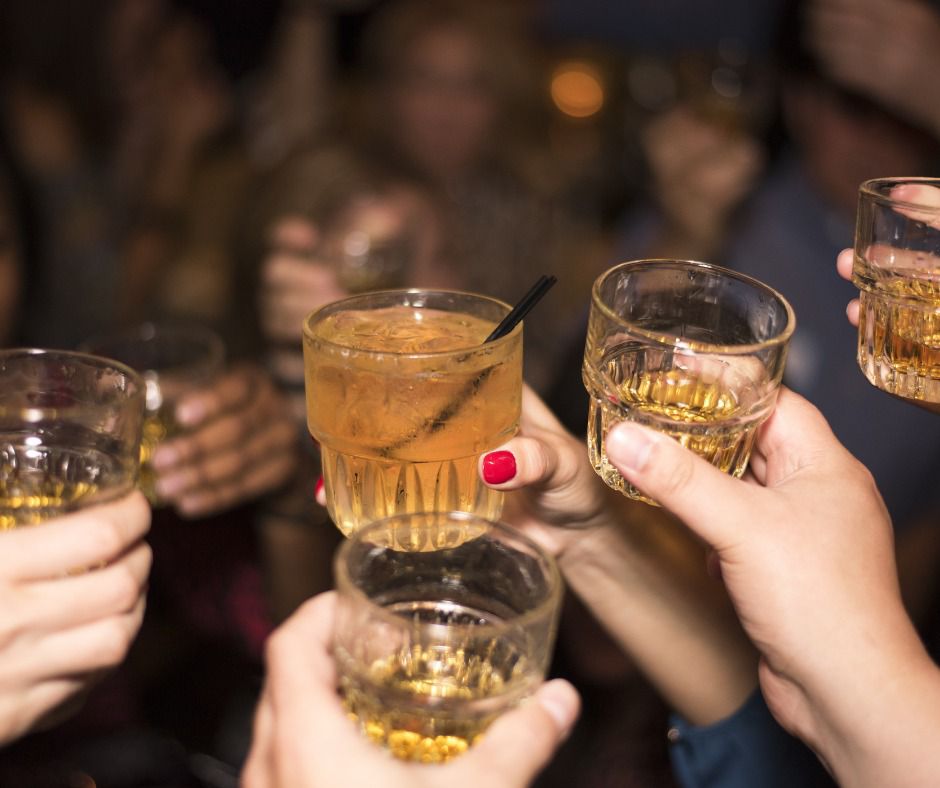 Más mujeres beben alcohol en Coahuila
