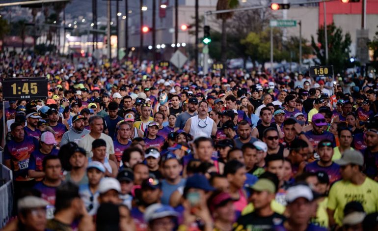 Más de 7 mil corrieron la 21K Coahuila 2025