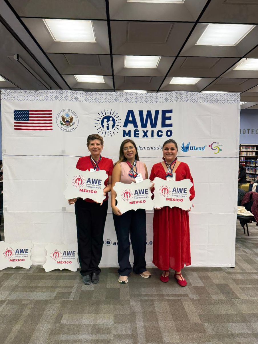 Impulsa Inspira participación de mujeres en programa AWE de la Embajada de EU