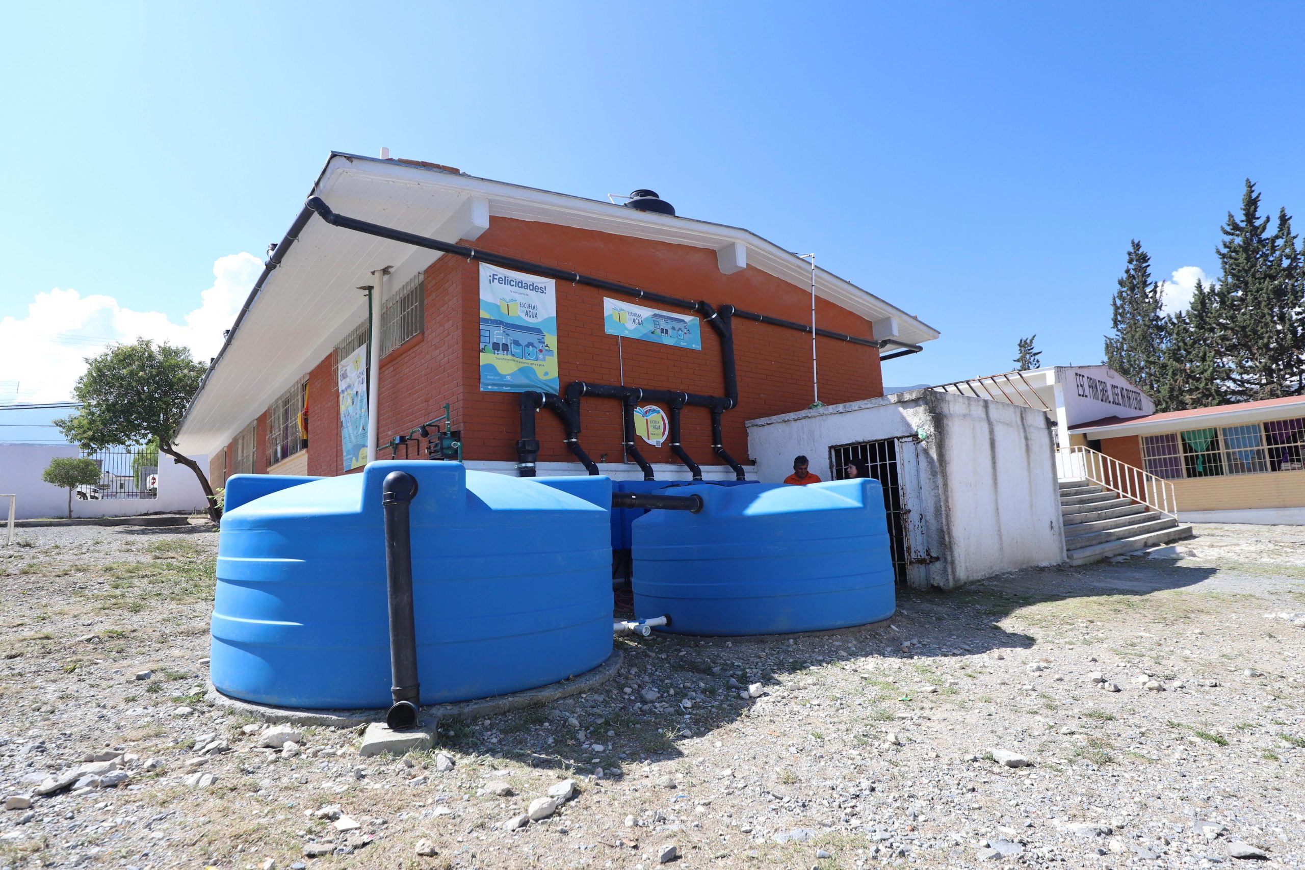 Inauguran en Arteaga “Escuelas con Agua”