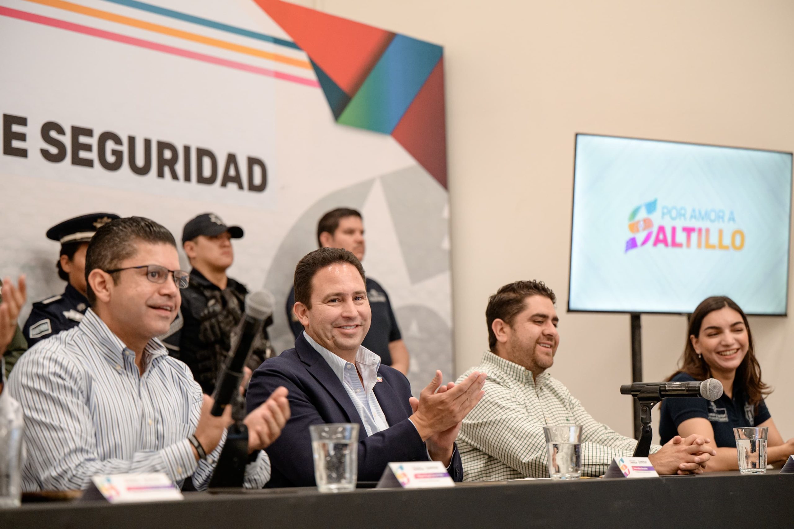 Presenta Javier Díaz el  ChatBot Comisaría Saltillo; el primero en su tipo en el país