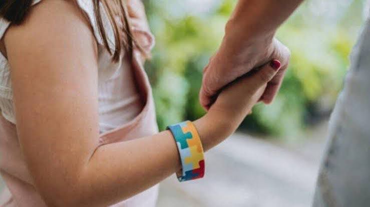Cárcel a padres por abuso consentido
