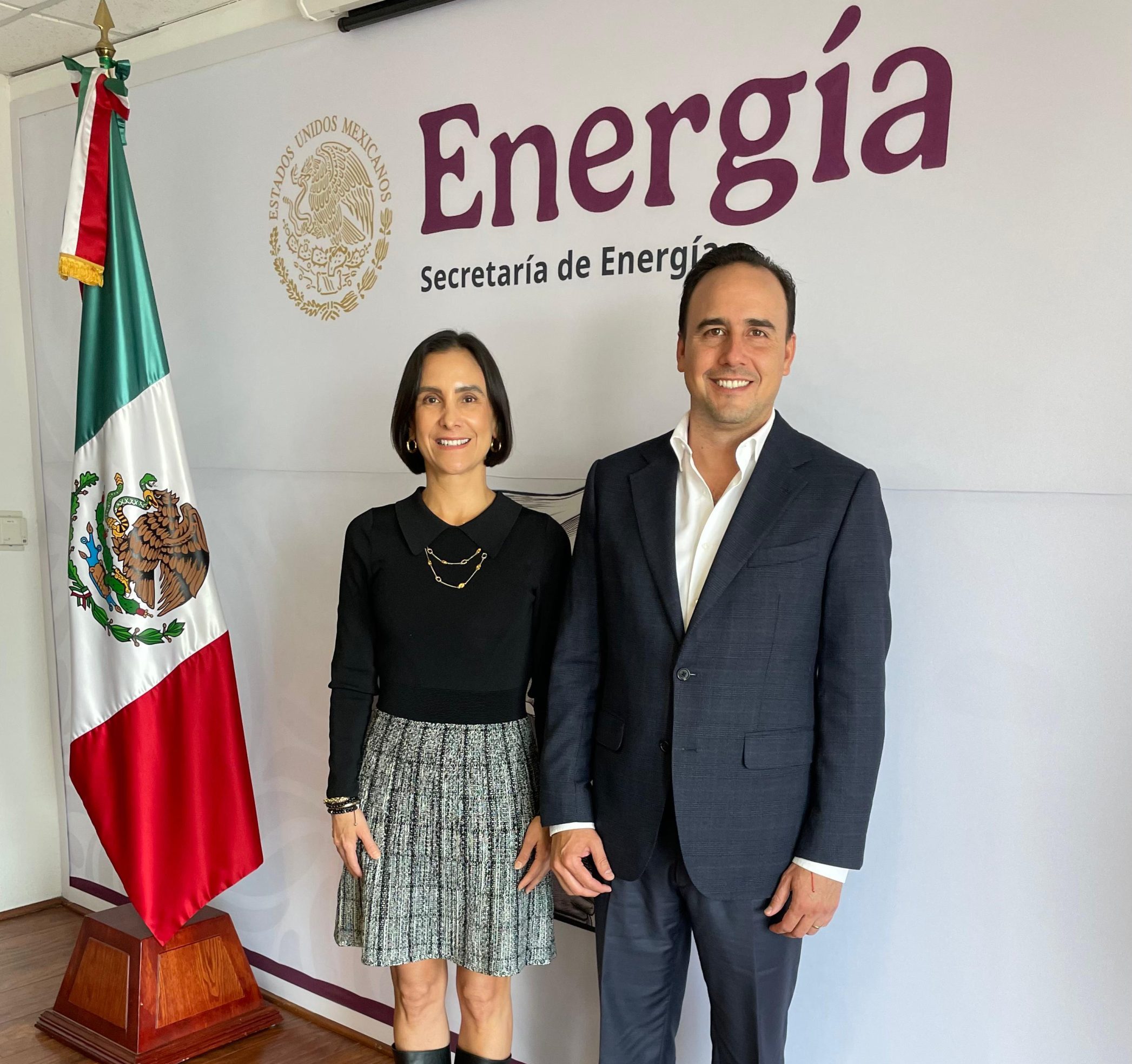 Estamos planeando grandes proyectos de Energía para Coahuila: Manolo